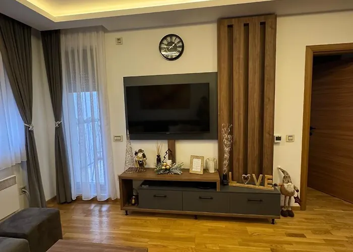 Διαμέρισμα Golden Heaven *